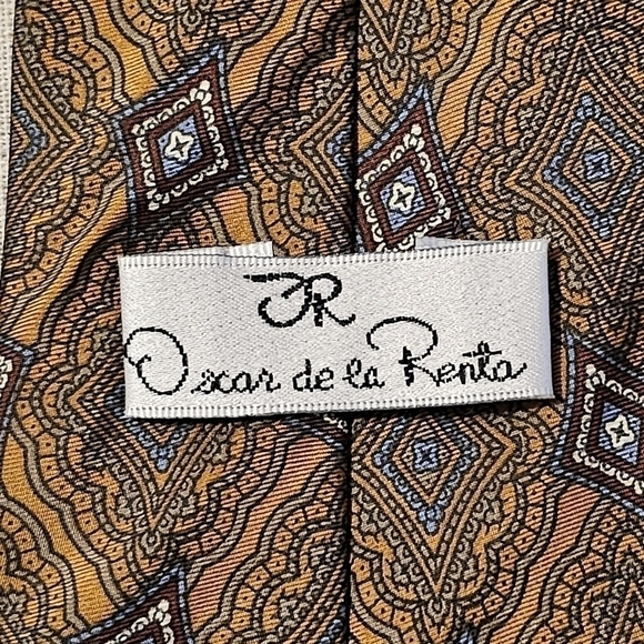 Oscar de la Renta Vintage Silk Diamond Pattern Mens Tie - Picture 3 of 6